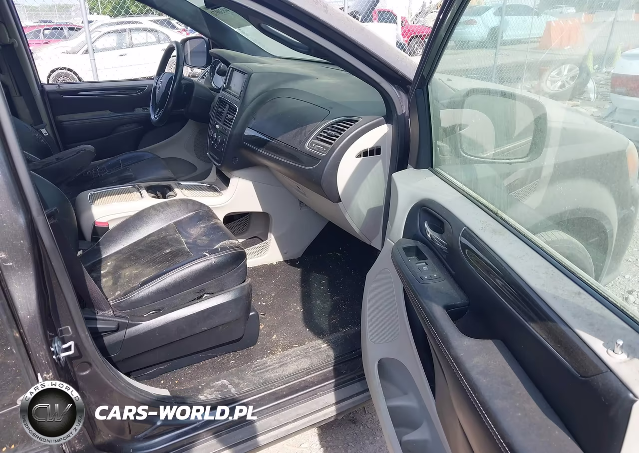 2017 Dodge Grand Caravan Sxt VIN:2C4RDGCG4HR615178 - 5