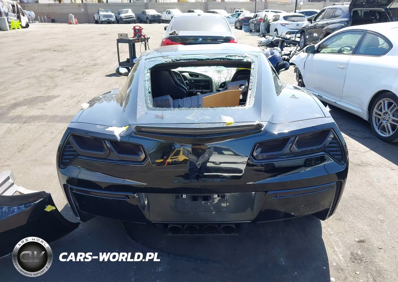 2016 Chevrolet Corvette Stingray VIN:1G1YB2D73G5106285 - 17