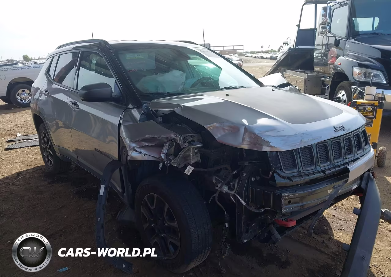 2019 Jeep Compass Trailhawk 4X4 – zdjęcie 1 z 16