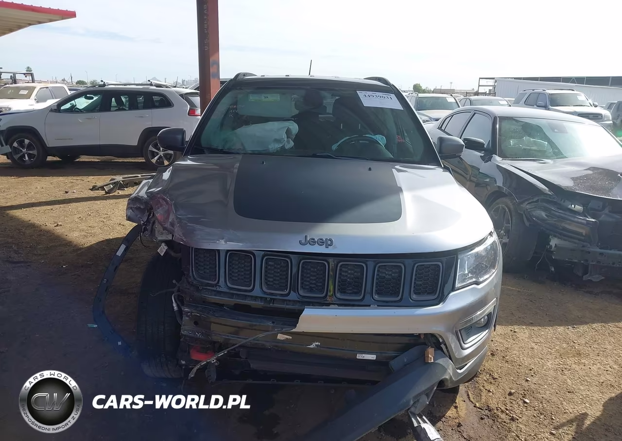 2019 Jeep Compass Trailhawk 4X4 VIN:3C4NJDDB5KT618233 - 6