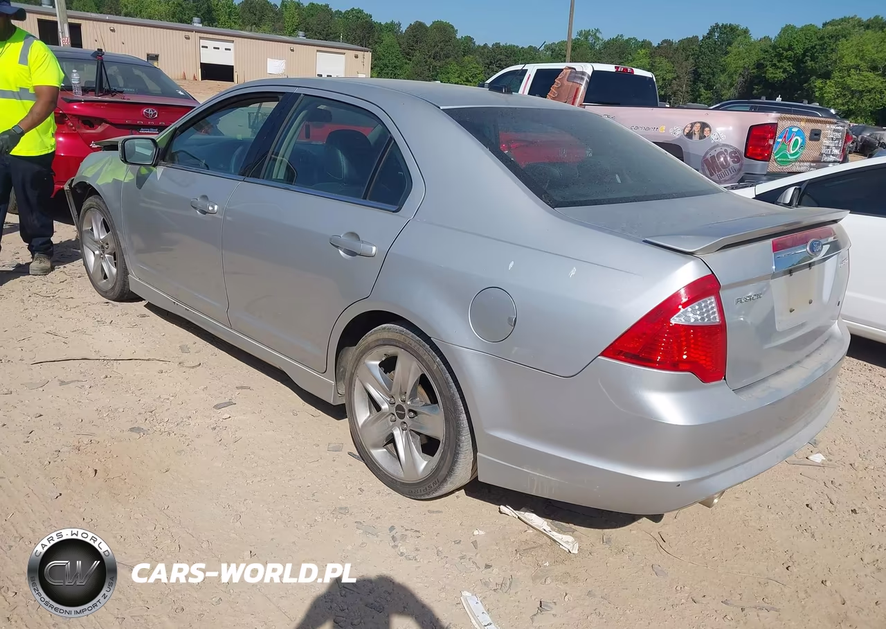 2010 Ford Fusion Sport VIN:3FAHP0KCXAR352161 - 3