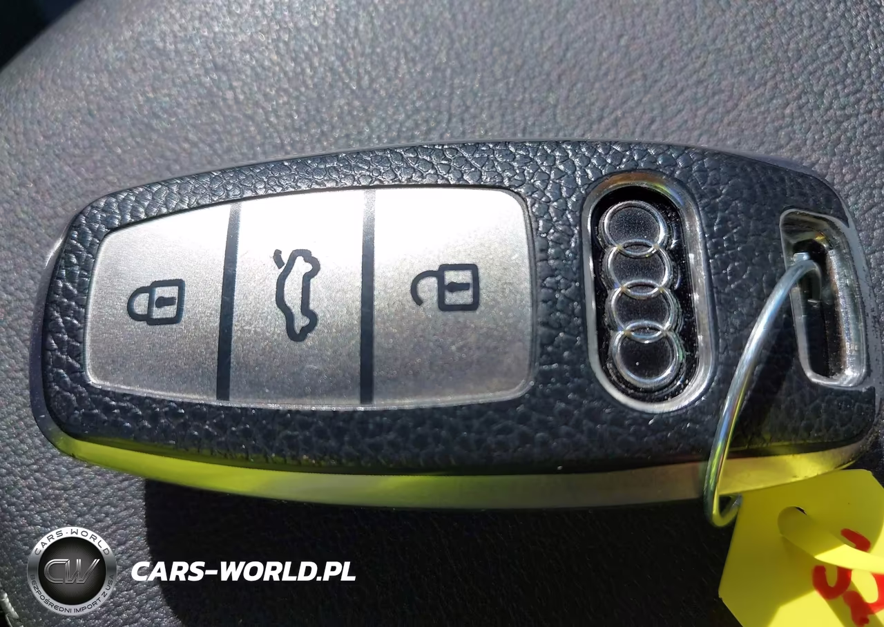 2021 Audi E-Tron Premium Quattro VIN:WA1AAAGE4MB016411 - 11