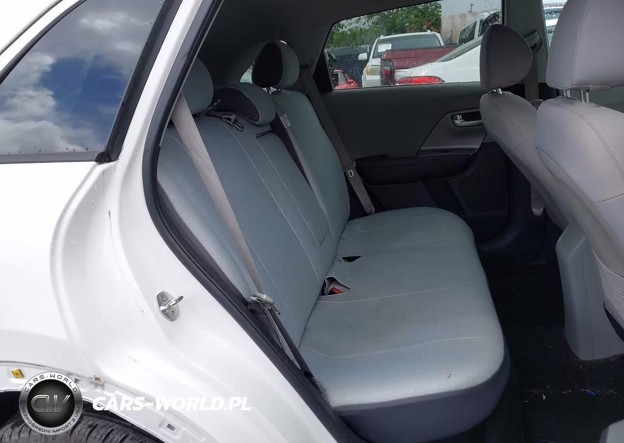 2018 Kia Niro Plug-In Hybrid Lx VIN:KNDCM3LD7J5211010 - 8