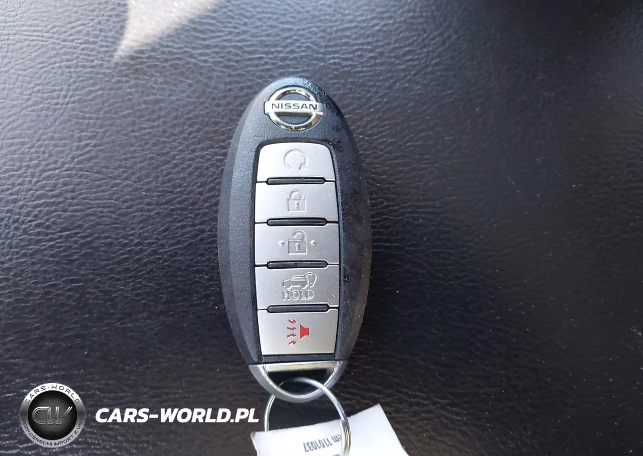 2018 Nissan Pathfinder Platinum VIN:5N1DR2MMXJC647193 - 11