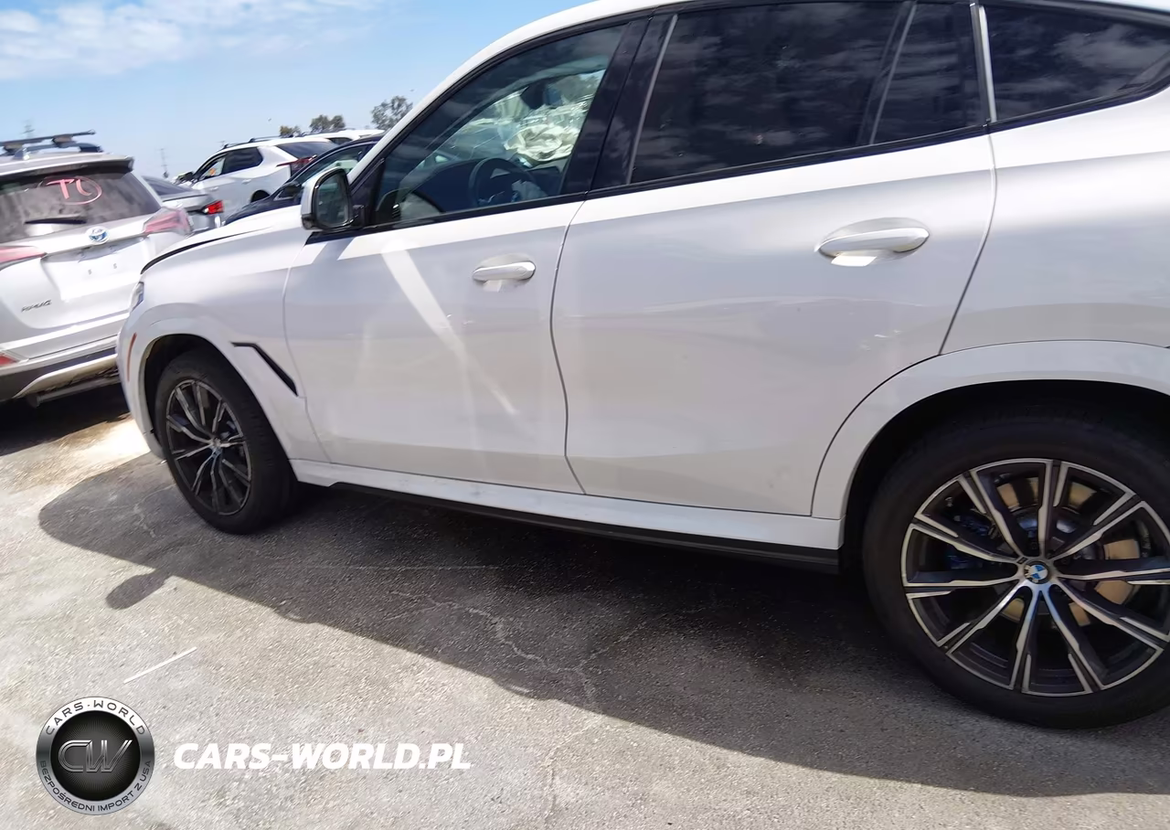 2021 BMW X6 M50I VIN:5UXCY8C05M9H30991 - 14