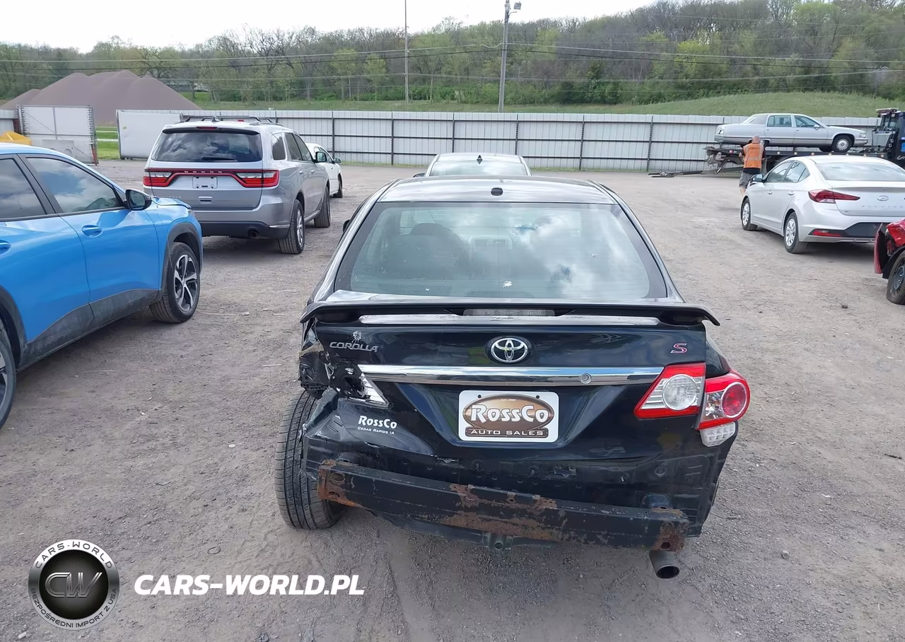 2011 Toyota Corolla S VIN:2T1BU4EE3BC708762 - 17