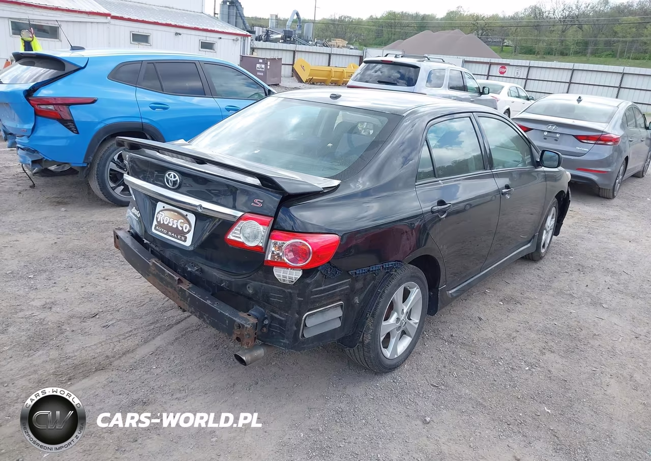 2011 Toyota Corolla S VIN:2T1BU4EE3BC708762 - 4
