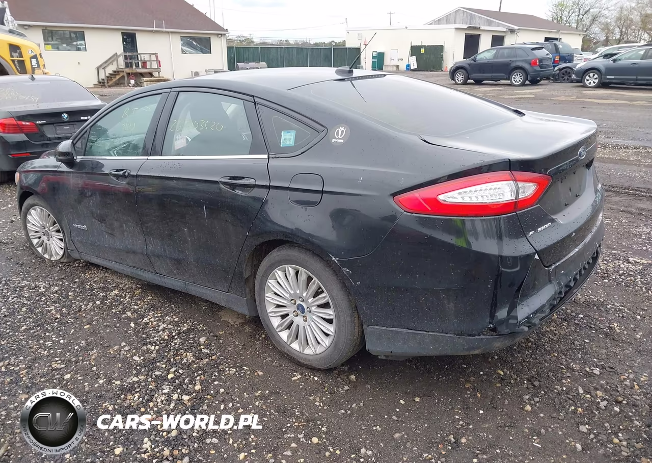 2016 Ford Fusion Hybrid S VIN:3FA6P0UU2GR128825 - 3