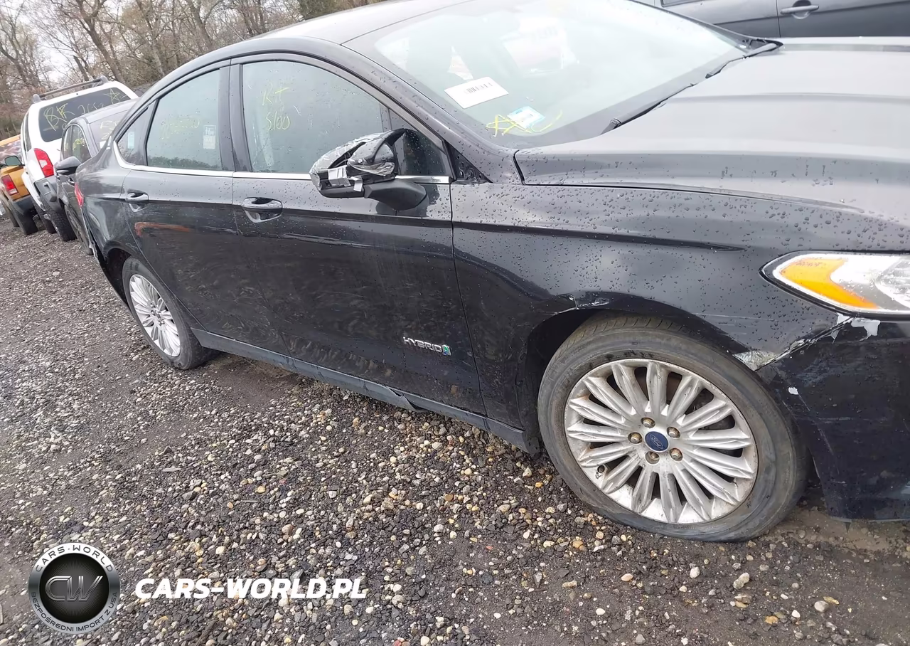 2016 Ford Fusion Hybrid S VIN:3FA6P0UU2GR128825 - 6