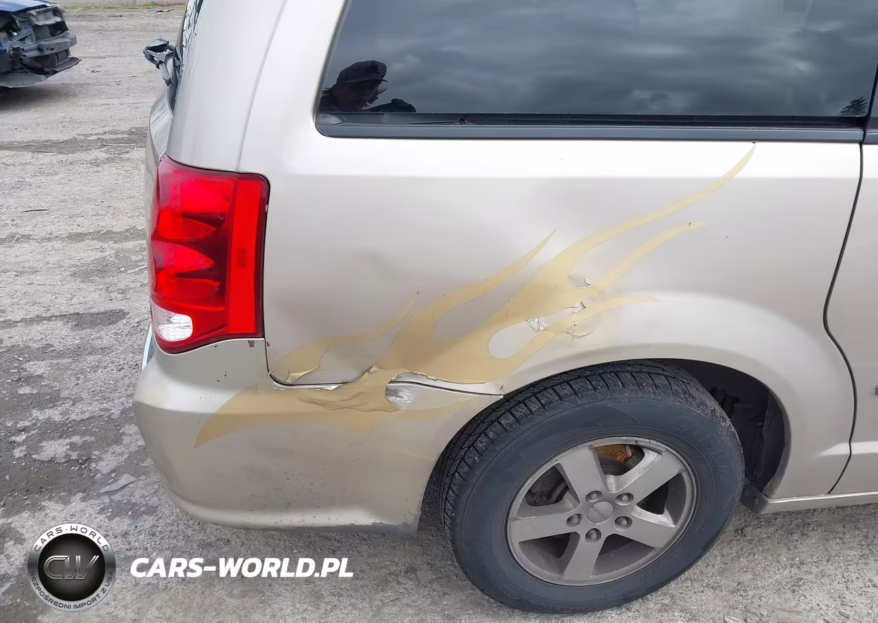 2013 Dodge Grand Caravan Sxt VIN:2C4RDGCG9DR580809 - 15