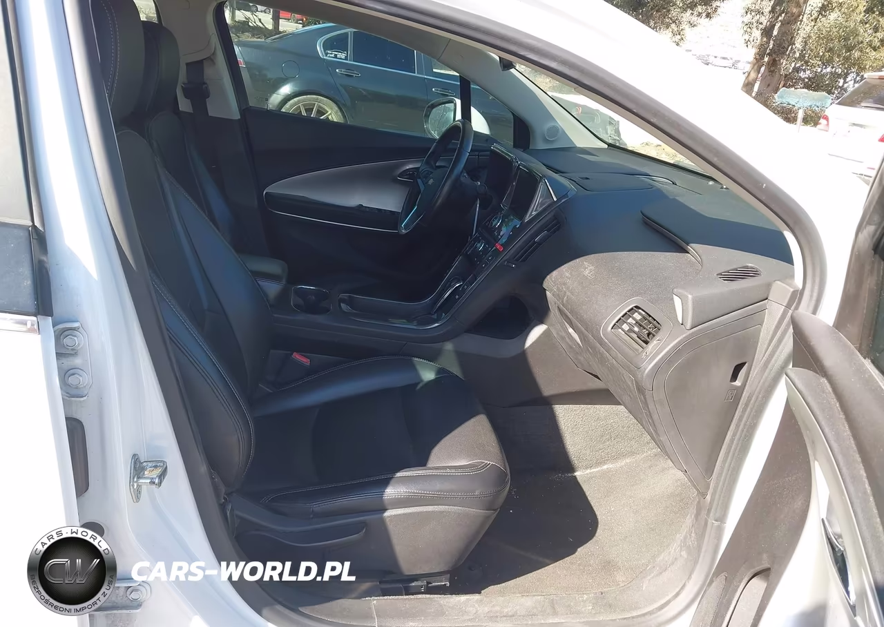 2012 Chevrolet Volt VIN:1G1RH6E49CU120786 - 5