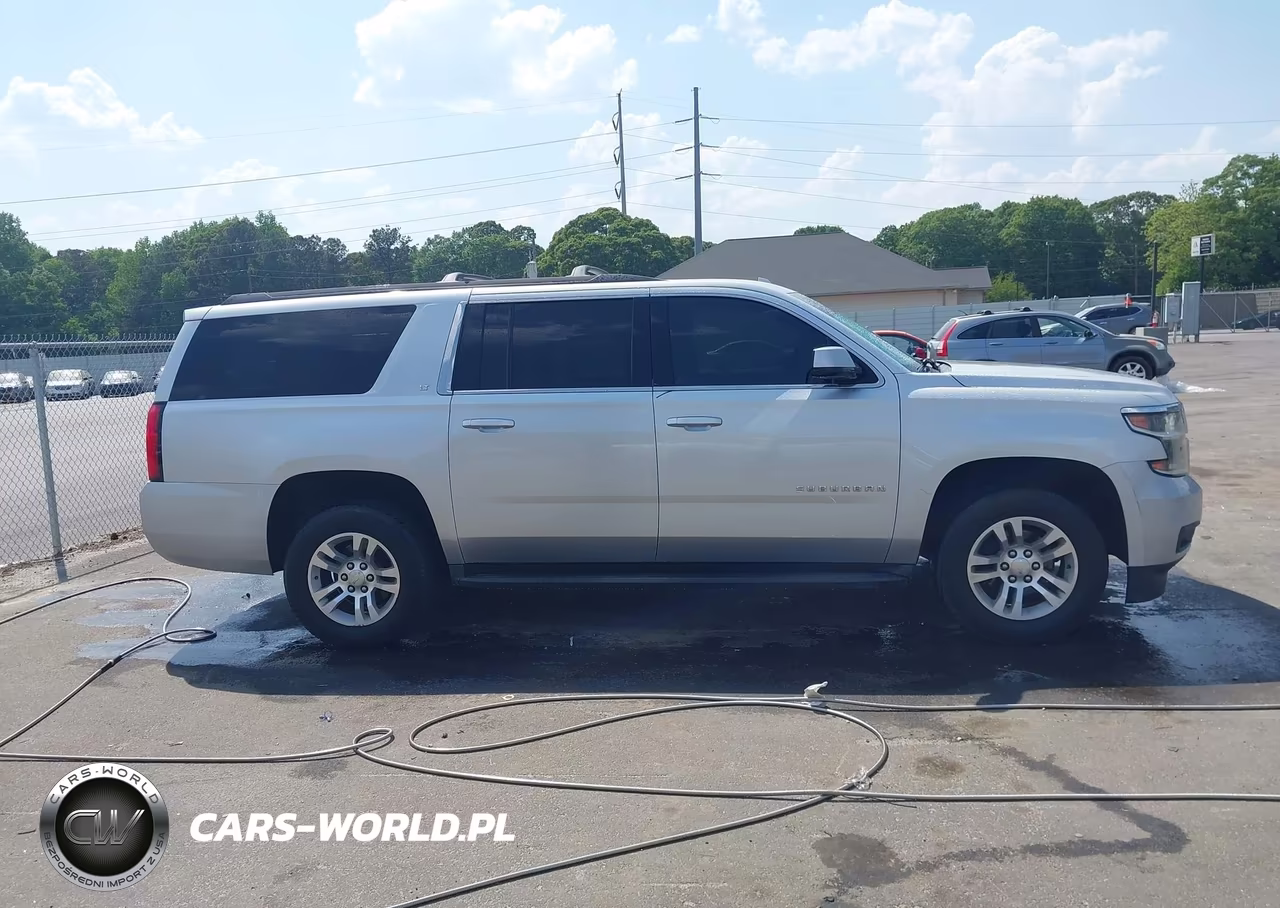 2015 Chevrolet Suburban Lt VIN:1GNSCJKC7FR550806 - 13