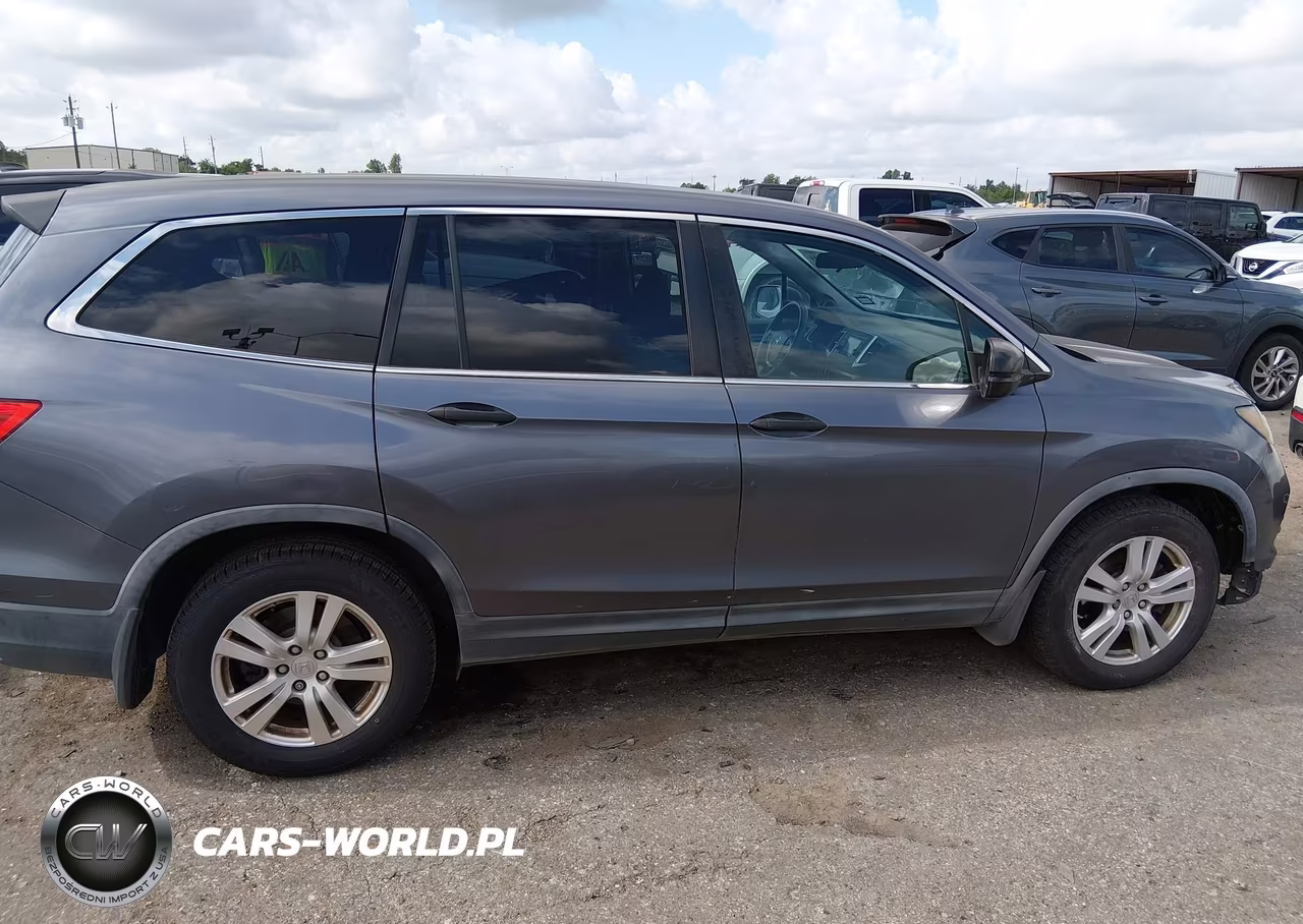 2017 Honda Pilot Lx VIN:5FNYF5H13HB002088 - 13