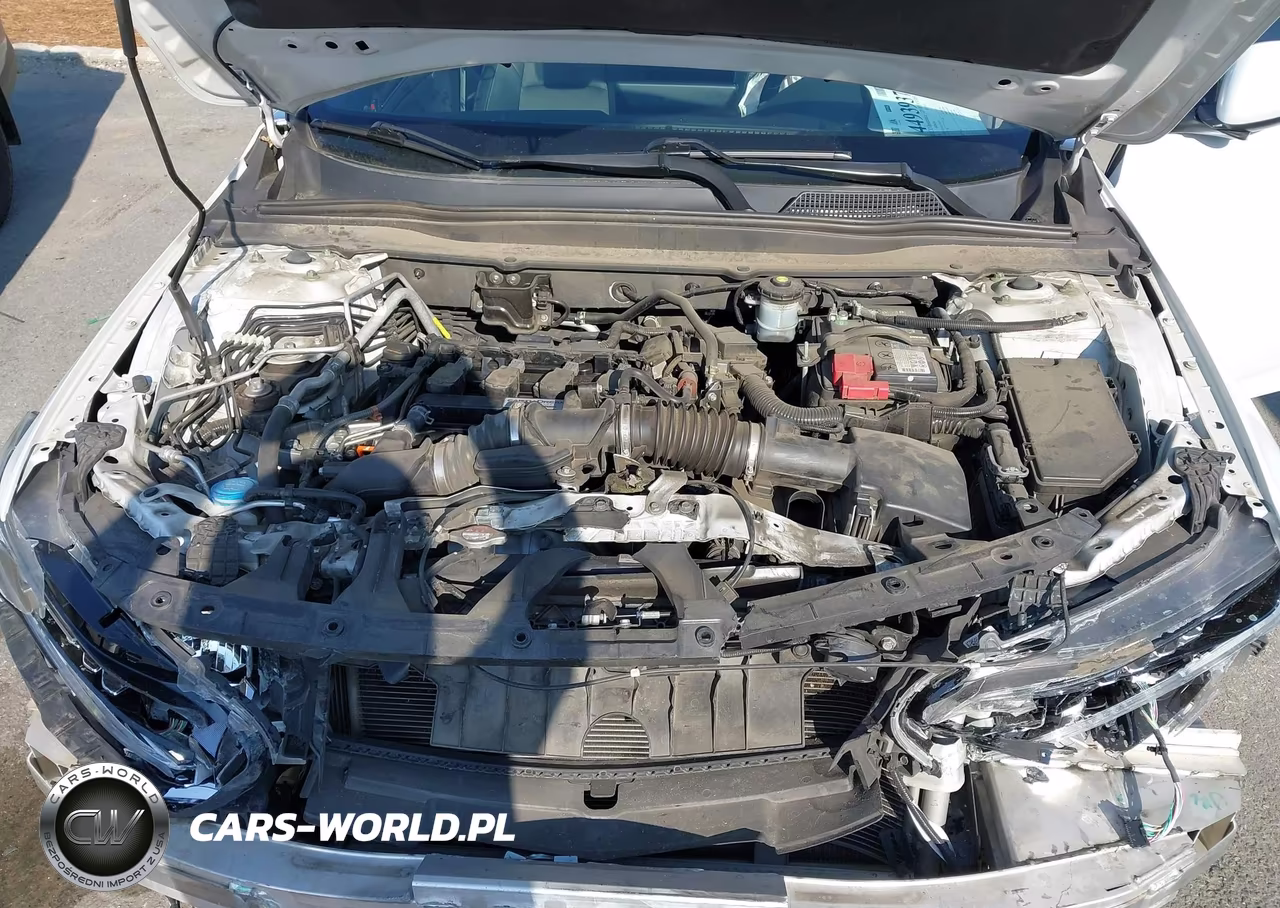 2018 Honda Accord Sport VIN:1HGCV1F3XJA174628 - 10