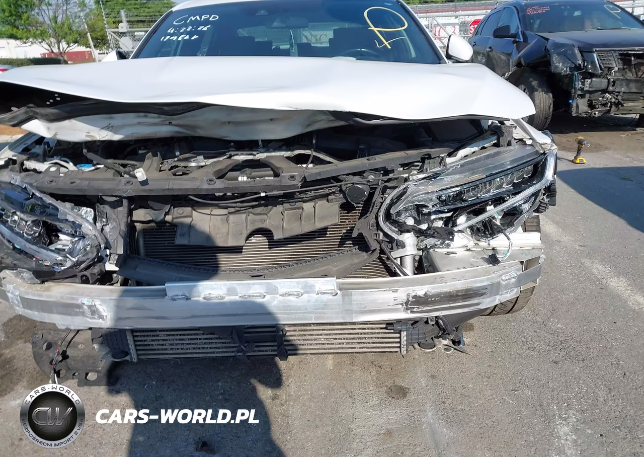 2018 Honda Accord Sport VIN:1HGCV1F3XJA174628 - 6