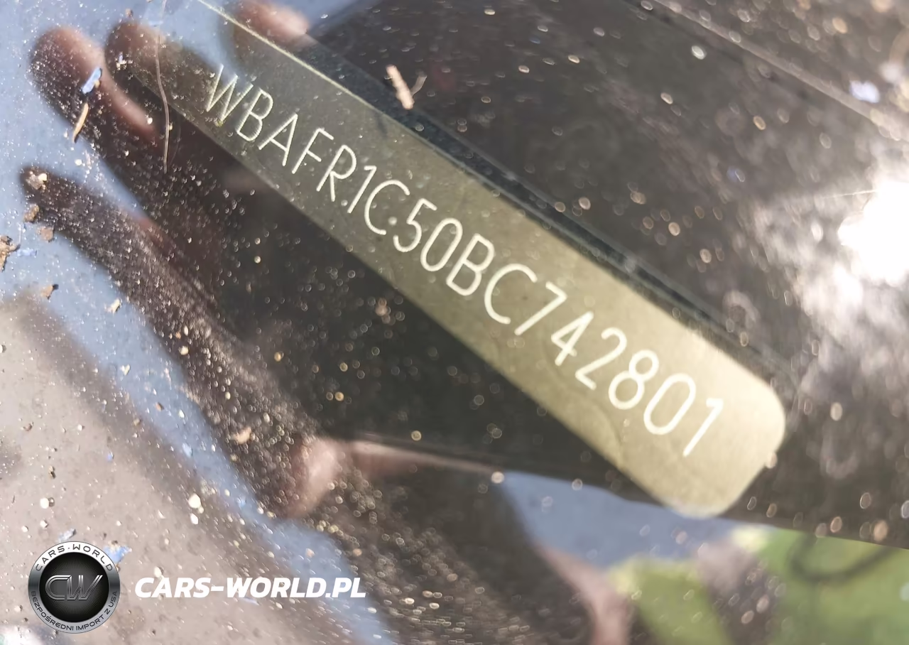 2011 BMW 528I VIN:WBAFR1C50BC742801 - 9