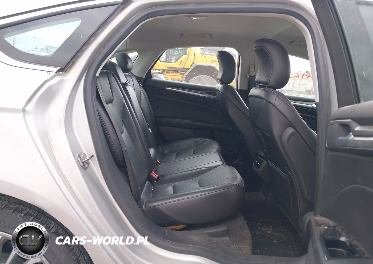 2015 Ford Fusion Titanium VIN:3FA6P0K98FR258489 - 8