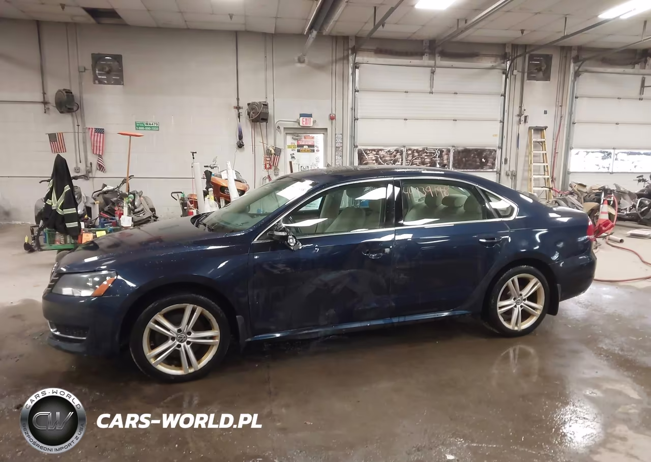 2015 Volkswagen Passat 2.0L Tdi Se VIN:1VWBV7A31FC048736 - 14