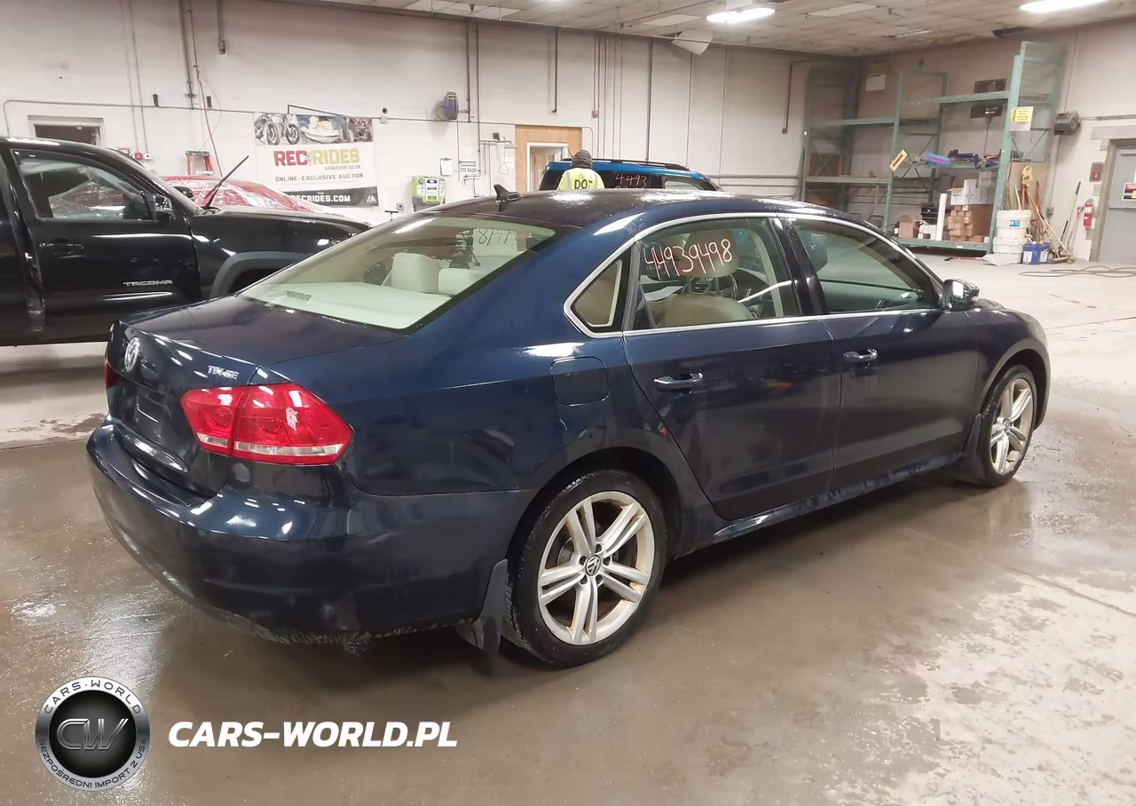 2015 Volkswagen Passat 2.0L Tdi Se VIN:1VWBV7A31FC048736 - 4