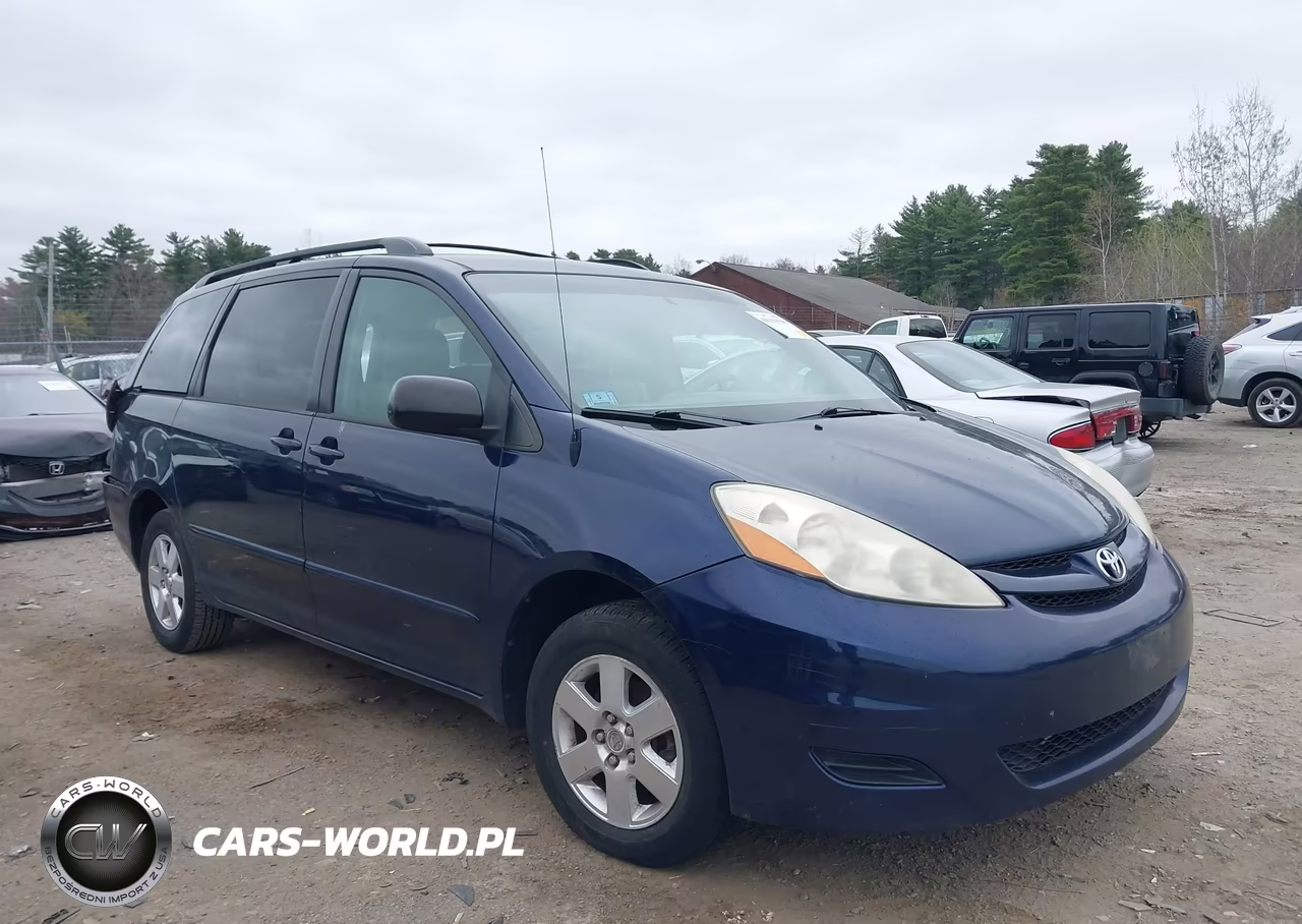 2007 Toyota Sienna Le