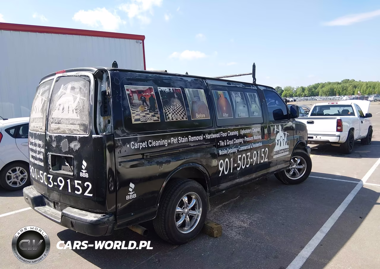 2010 Chevrolet Express 1500 Work Van VIN:1GCUGADX2A1161097 - 4