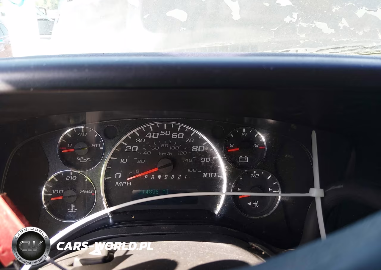 2010 Chevrolet Express 1500 Work Van VIN:1GCUGADX2A1161097 - 7