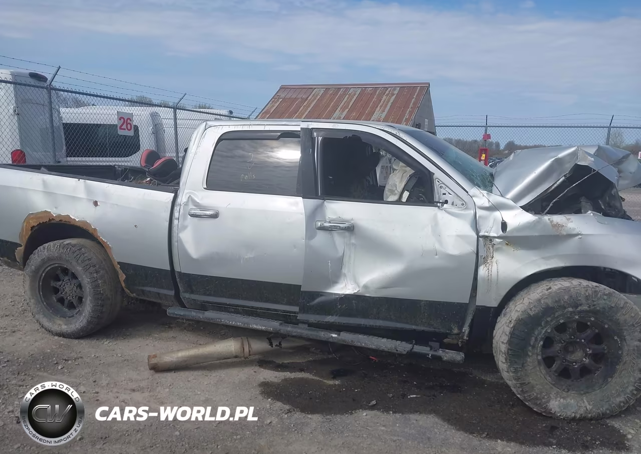 2015 Ram 2500 Slt VIN:3C6UR5DL4FG576355 - 12