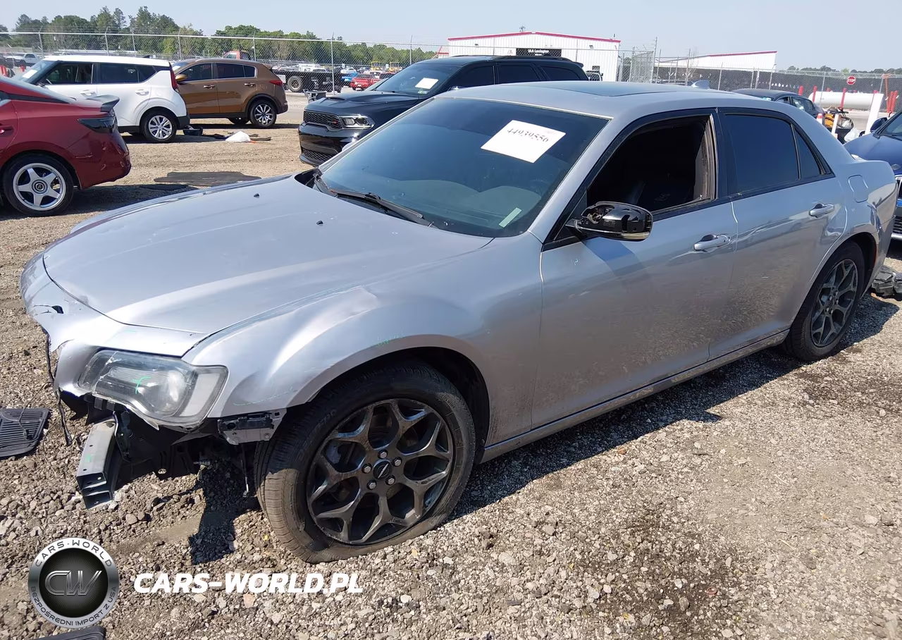 2015 Chrysler 300 300S VIN:2C3CCAGG8FH808943 - 2