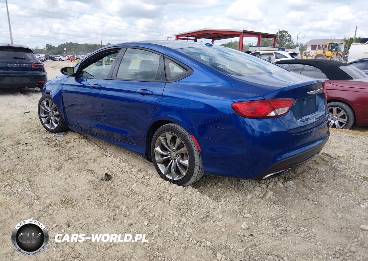 2015 Chrysler 200 S VIN:1C3CCCBB5FN578700 - 3