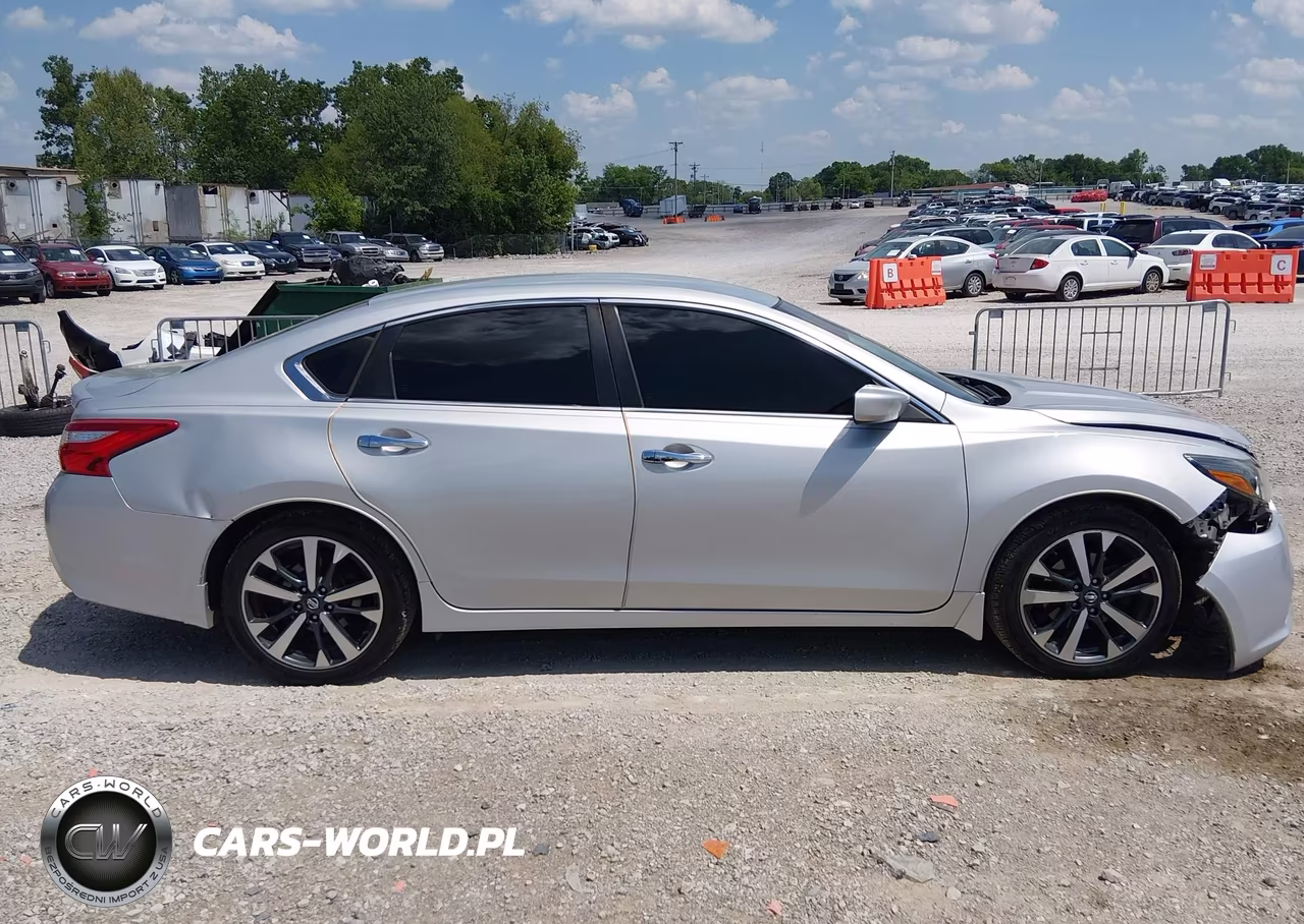 2016 Nissan Altima 2.5 Sr VIN:1N4AL3AP3GC288779 - 13