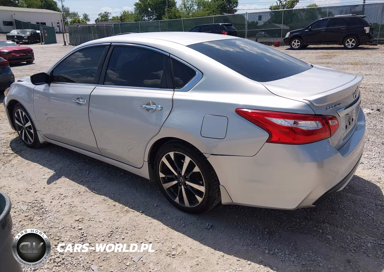 2016 Nissan Altima 2.5 Sr VIN:1N4AL3AP3GC288779 - 3
