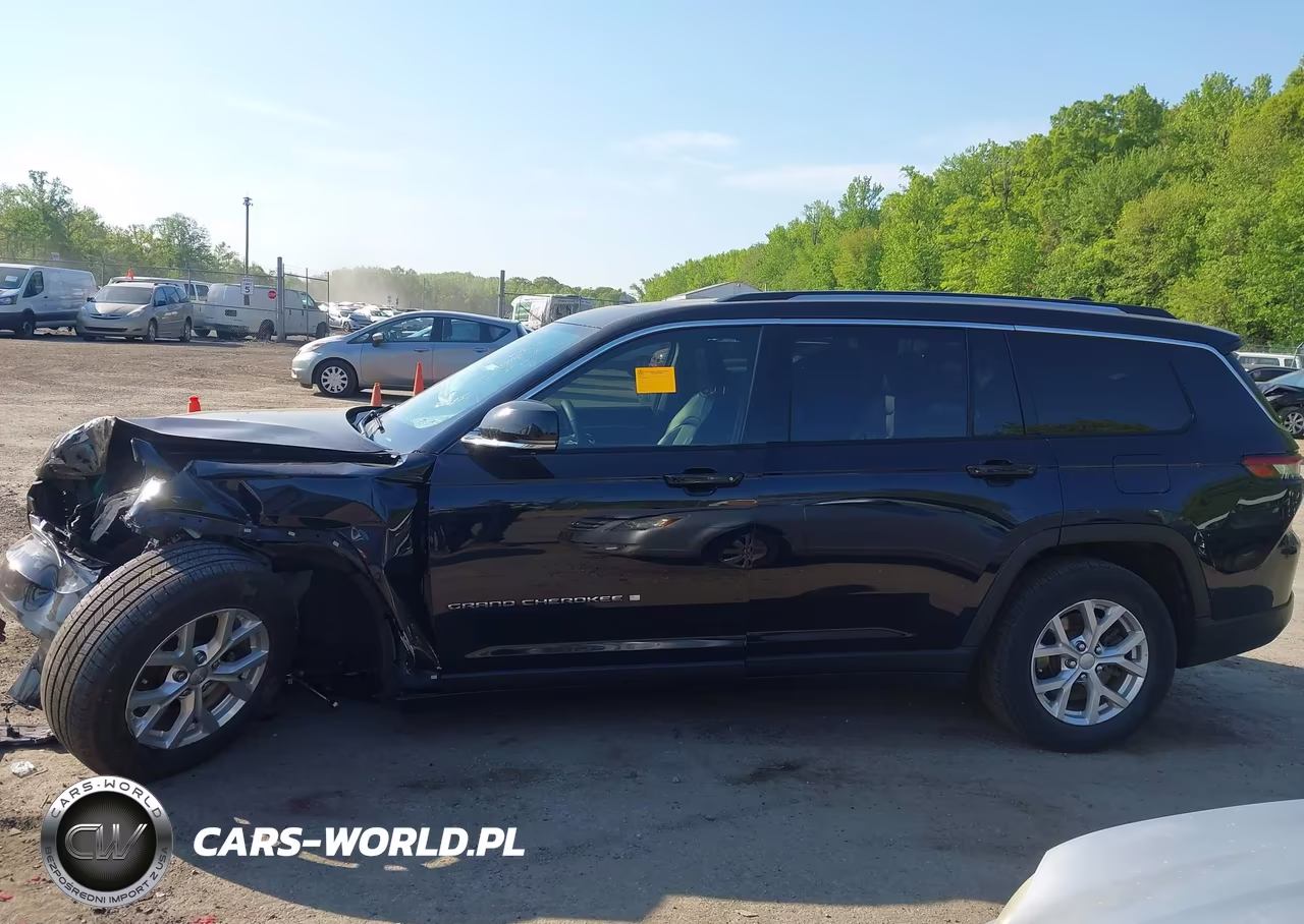 2023 Jeep Grand Cherokee L Limited 4X4 VIN:1C4RJKBG9P8813729 - 14