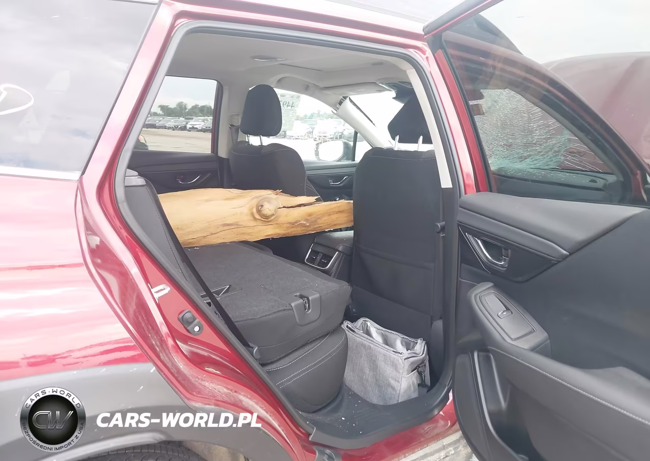 2024 Subaru Outback Premium VIN:4S4BTAFCXR3223466 - 8