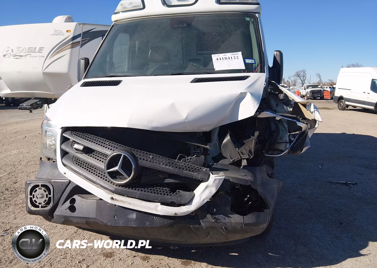 2017 Mercedes-Benz Sprinter 2500 Standard Roof V6 VIN:WDAPE7CD5HP525746 - 6