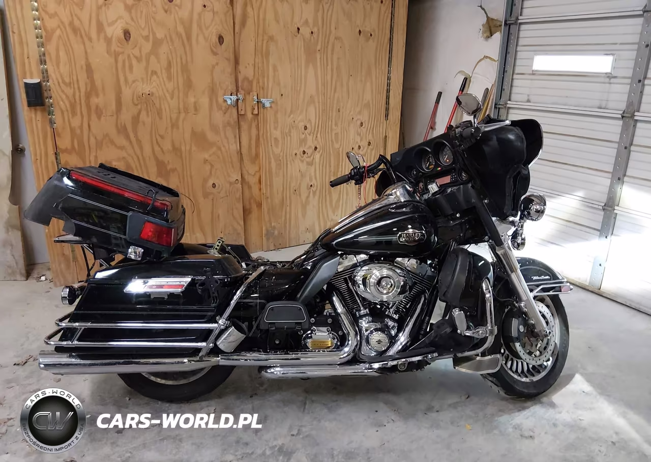 2013 Harley-Davidson Flhtcu Ultra Classic Electra Gld VIN:1HD1FCM10DB610562 - 12