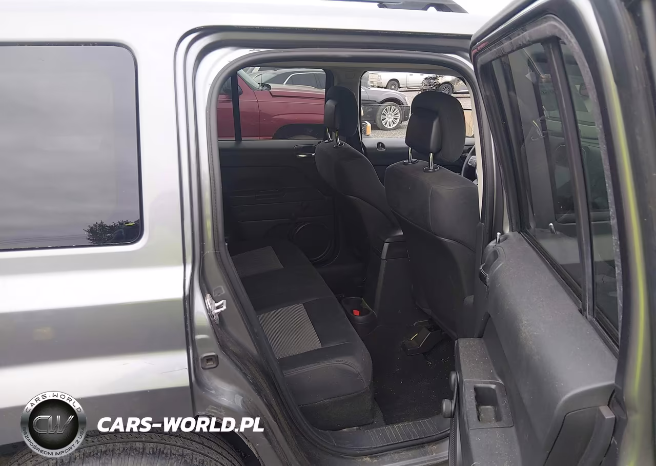 2012 Jeep Patriot Sport VIN:1C4NJPBB3CD571134 - 8