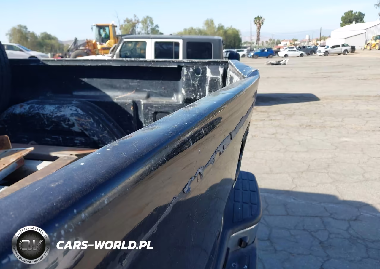 2003 Chevrolet Silverado 2500Hd Lt VIN:1GCHK231X3F124081 - 17