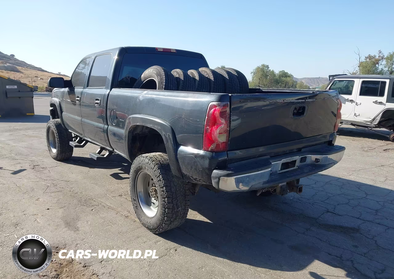 2003 Chevrolet Silverado 2500Hd Lt VIN:1GCHK231X3F124081 - 3