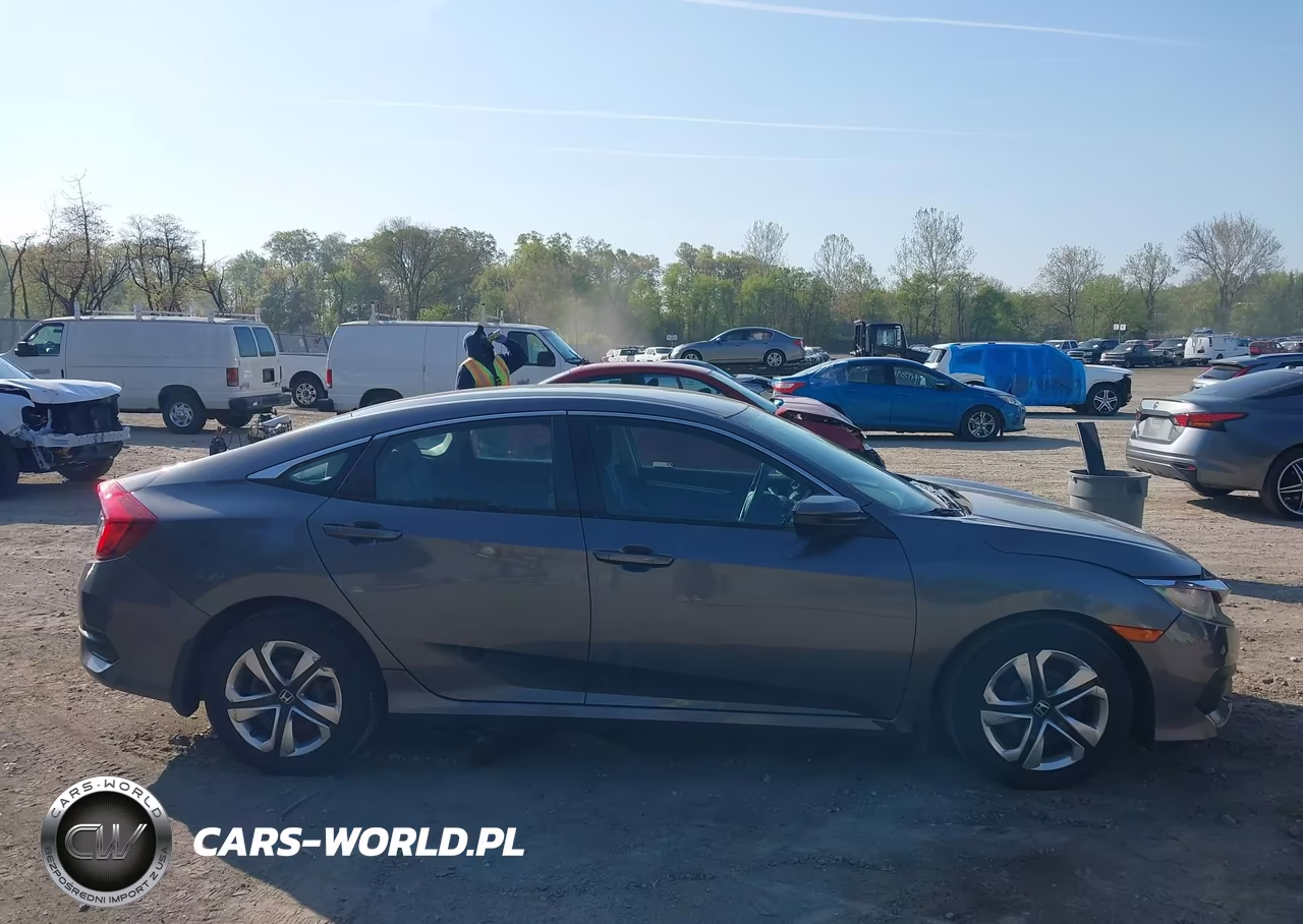 2018 Honda Civic Lx VIN:2HGFC2F55JH596012 - 13
