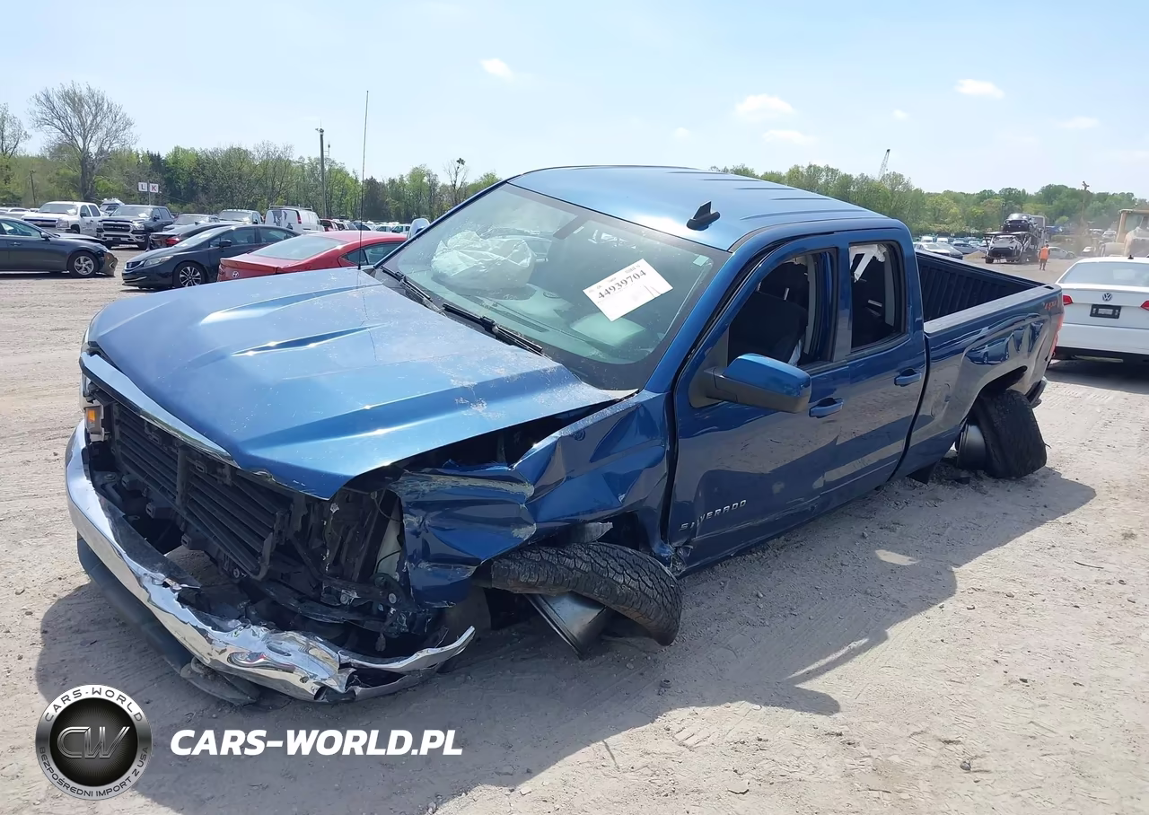2018 Chevrolet Silverado 1500 1Lt VIN:1GCVKRECXJZ233856 - 2