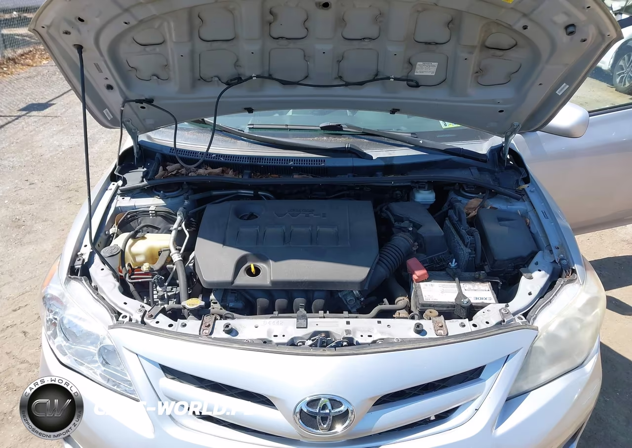 2011 Toyota Corolla Le VIN:2T1BU4EE0BC697333 - 10
