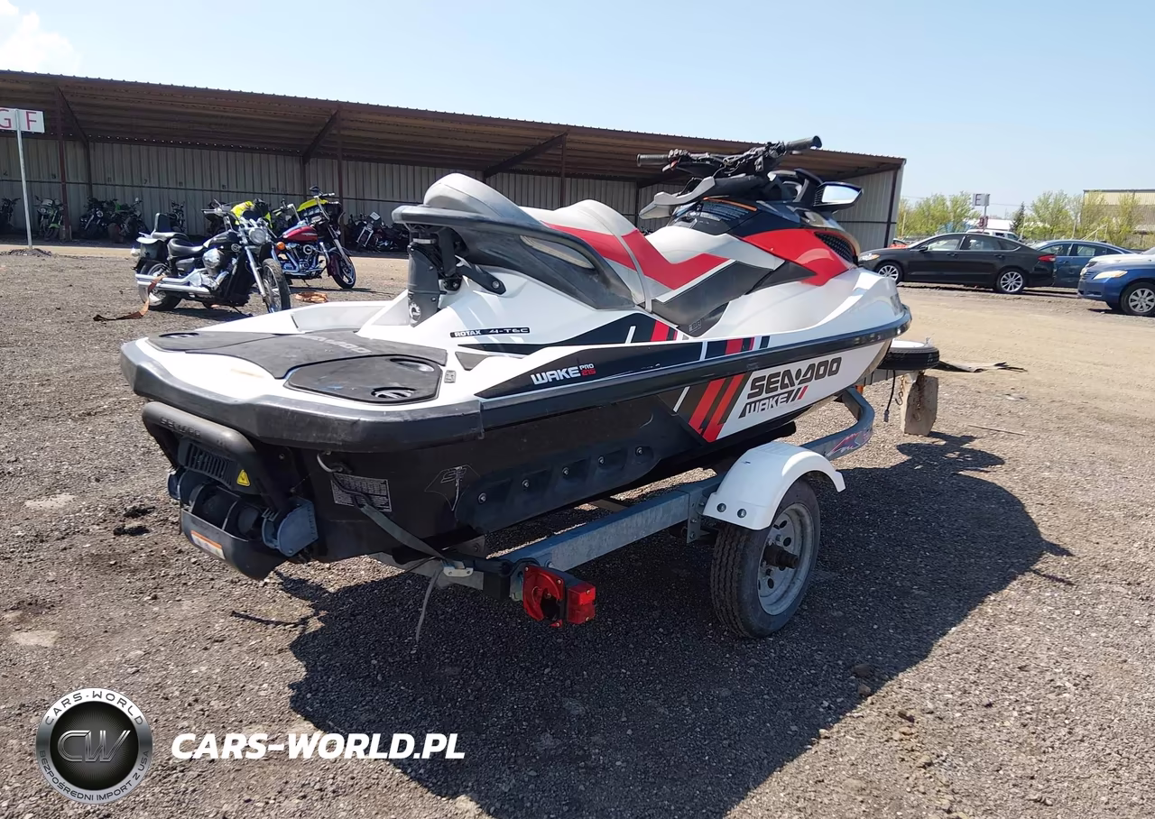 2015 Seadoo Wake Pro 215 VIN:YDV09754C313 - 4