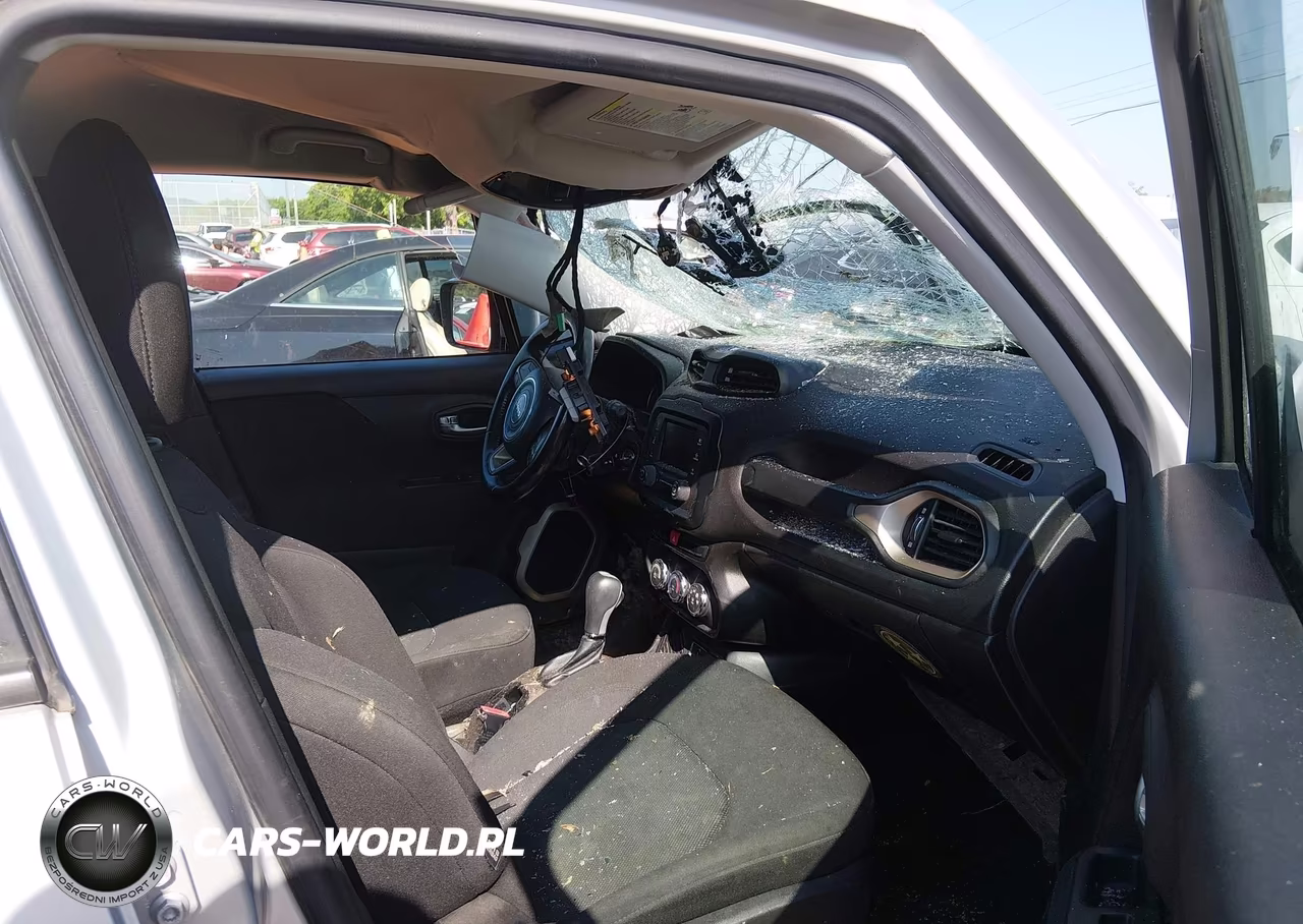 2015 Jeep Renegade Latitude VIN:ZACCJABTXFPB27980 - 5