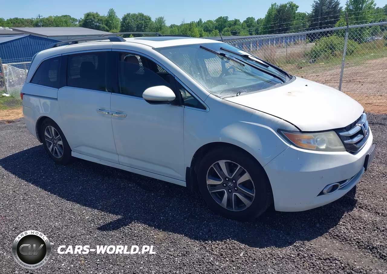 2014 Honda Odyssey Touring-Touring Elite