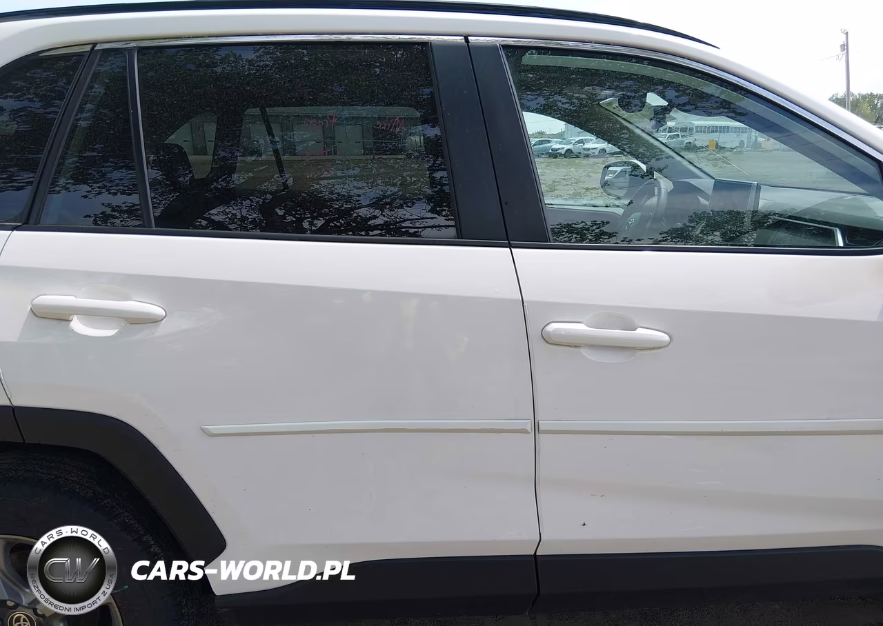 2024 Toyota Rav4 Xle VIN:2T3P1RFV2RC410988 - 14