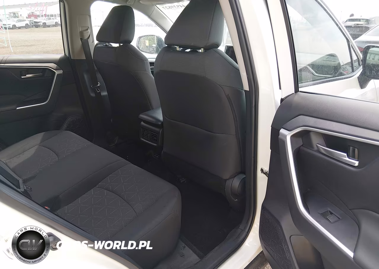 2024 Toyota Rav4 Xle VIN:2T3P1RFV2RC410988 - 8