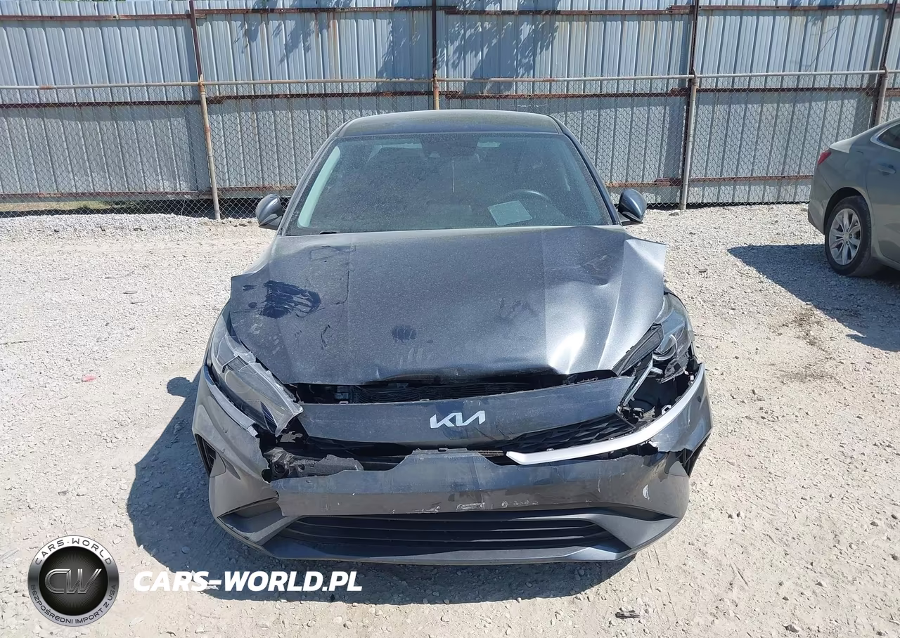 2024 Kia Forte Lx VIN:3KPF24AD8RE695393 - 12