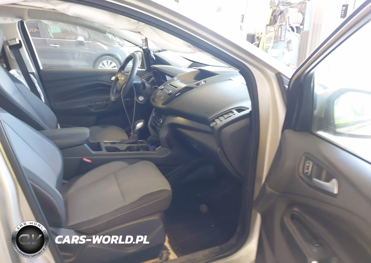 2018 Ford Escape Se VIN:1FMCU9GD3JUC96958 - 5