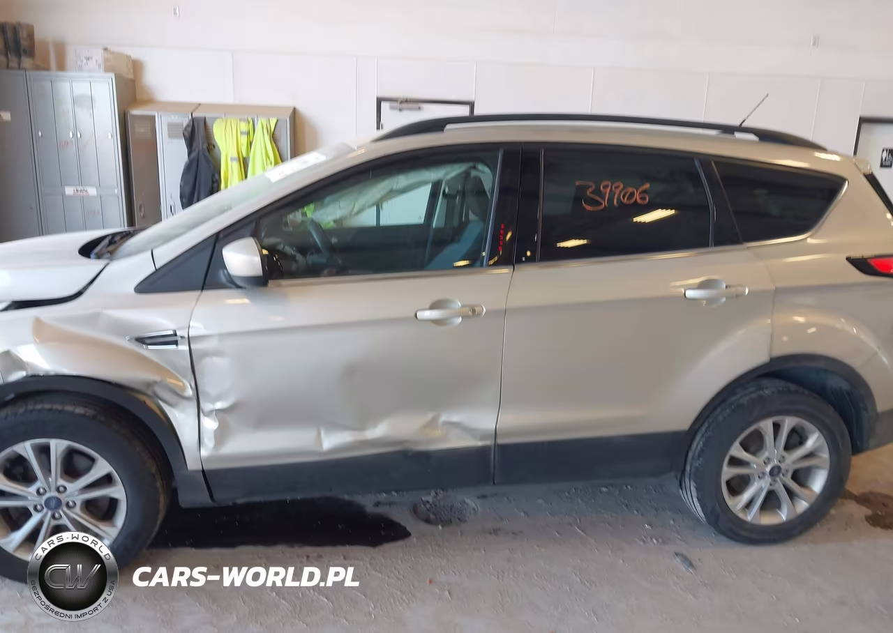 2018 Ford Escape Se VIN:1FMCU9GD3JUC96958 - 6