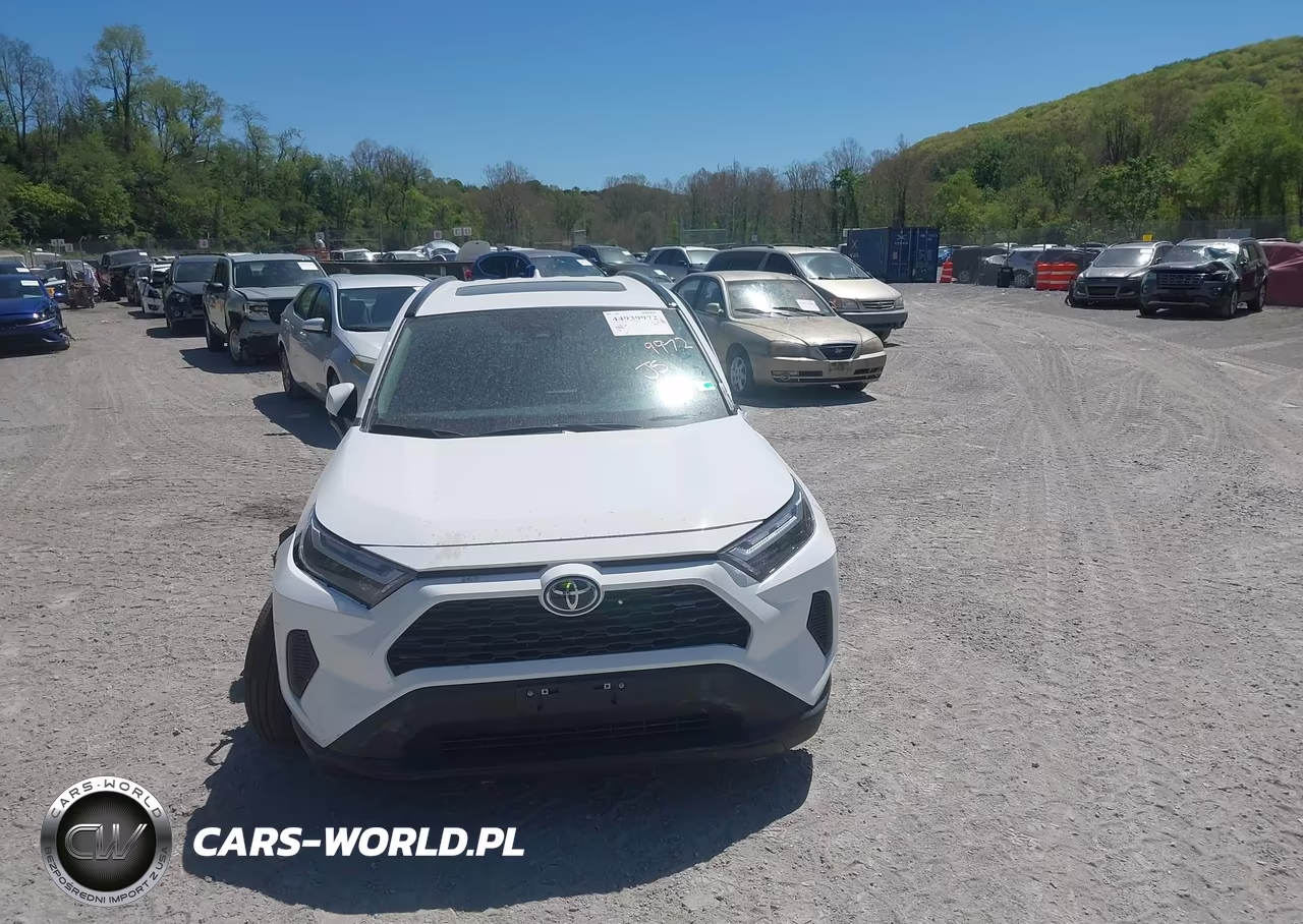 2025 Toyota Rav4 Hybrid Xle VIN:4T3RWRFVXSU214134 - 12